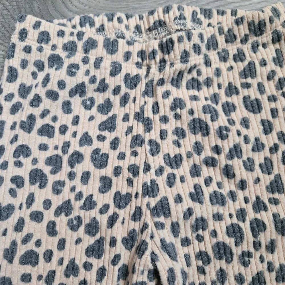 Cat & Jack Girls Ribbed Knit Peplum Shirt Leggings Set Beige Leopard Heart 4T 5T
